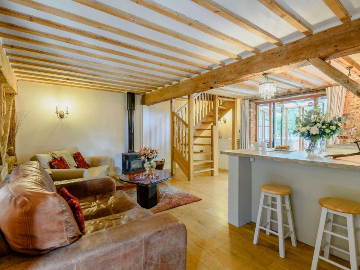 16Th Century Cartlodge With Private Hot Tub Diss Exterior photo